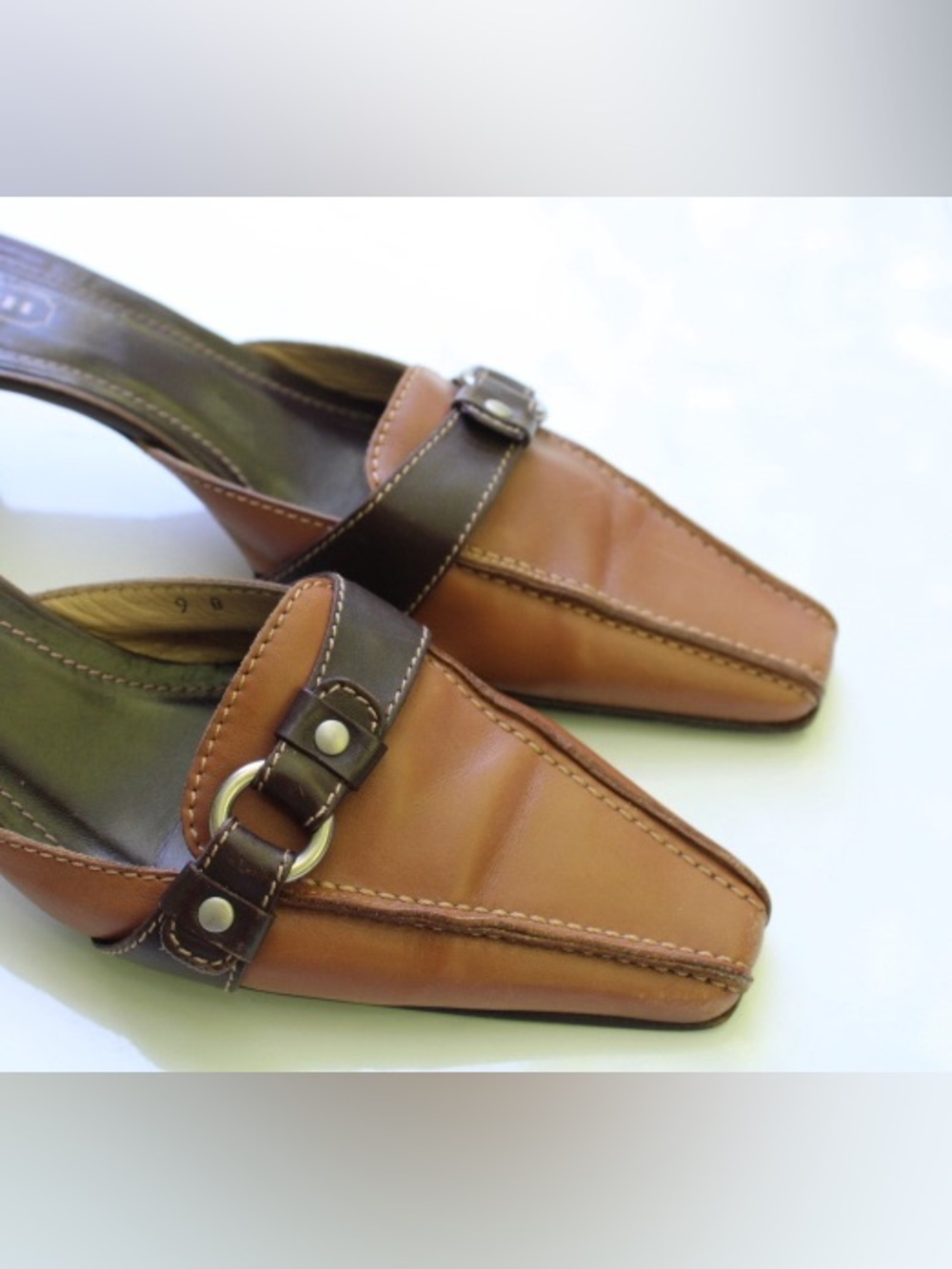 Vintage Coach Madison Mules - Picture 4 of 15